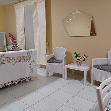 公寓 Affitti Ok Con Tutti I Confort 贾迪尼-纳克索斯