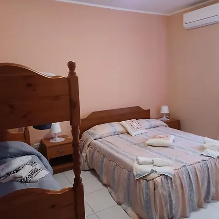 Affitti Ok Con Tutti I Confort ジャルディーニ・ナクソス